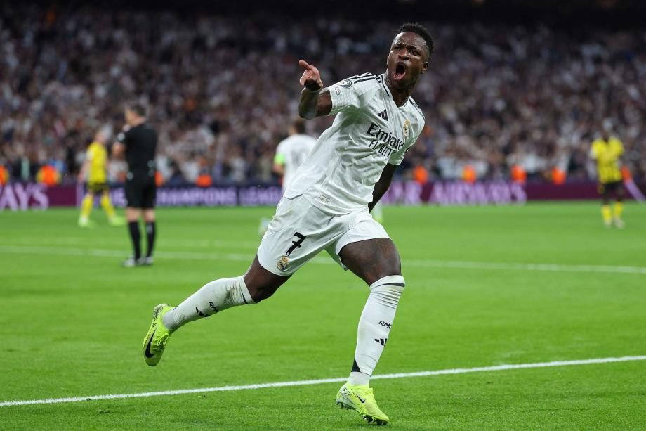 米体：比亚迪向国米交付特别定制版海狮07，将限量生产250台