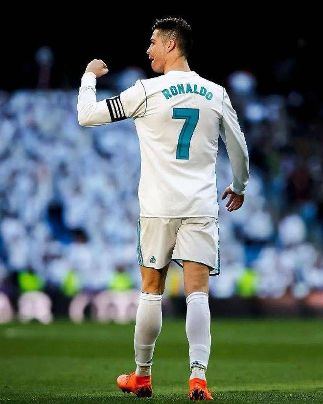 越看越离谱的VAR